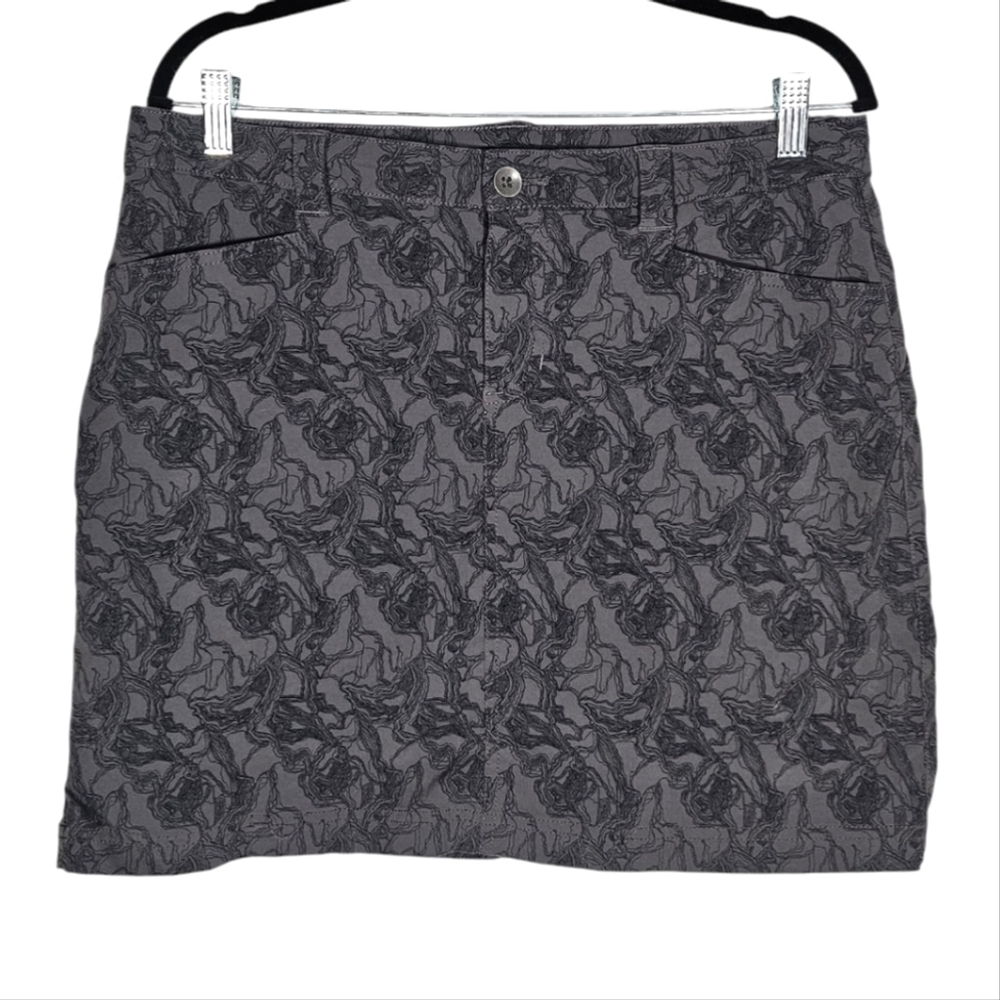 Eddie Bauer Gray Floral Skirt with Shorts Size 8